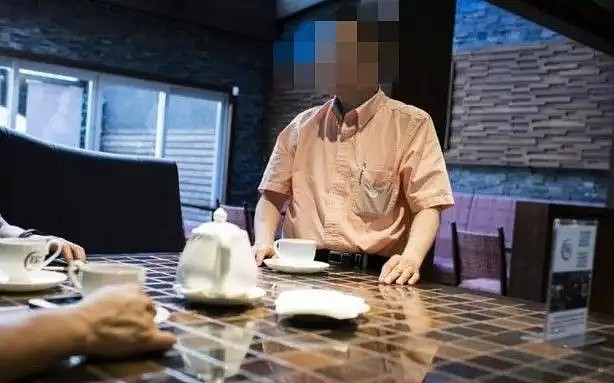 中国影视圈男富豪申请移民加拿大，面试后第二天被拒！与移民官对话内容全曝光（图） - 1