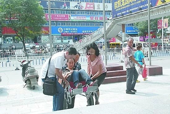 这是2019年最让华人唏嘘的一条新闻！中国的残疾人去哪了？这次的微博热搜，让我找到了答案！ - 10