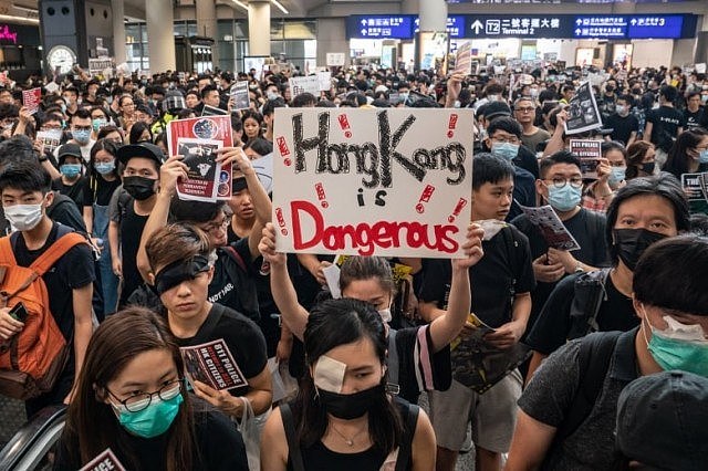 香港示威浪潮“撕裂”加拿大华裔家庭和社区（图） - 1