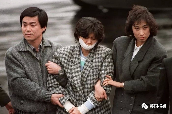 朝鲜美女间谍制造空难、死亡115人！她却被韩国特赦了？（组图） - 23
