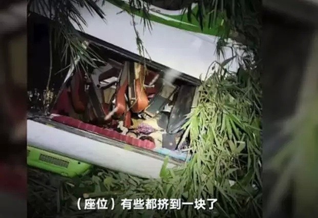 突发！14死30伤！中国游客旅行大巴国外遇严重车祸，翻滚坠山！现场惨烈，海外旅行注意安全！ - 10