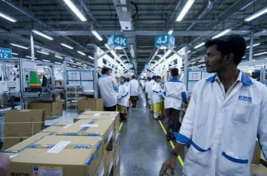 富士康将在印度培训十万工人 扩大代工
