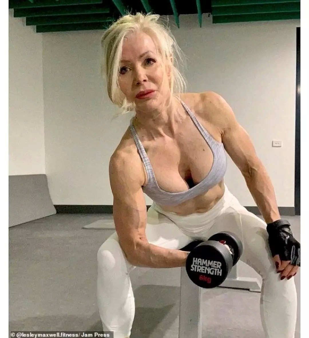澳洲63岁迷人奶奶，靠肌肉捕获小鲜肉！每周锻炼五次，身材容颜不输明星！（组图） - 9