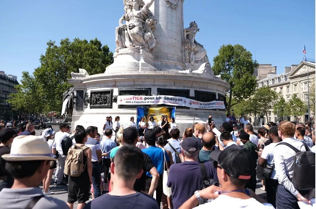 法国警察枪杀华人被免于起诉，受害者家人巴黎集会呼唤真相（组图） - 3