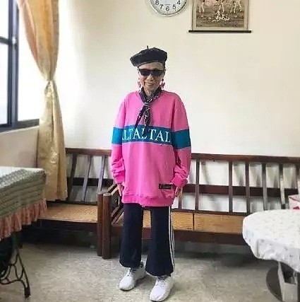 91岁中国奶奶穿搭潮爆全网，引10万网友争相模仿， 因为她，我取关了100个时尚博主 - 39