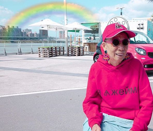 91岁中国奶奶穿搭潮爆全网，引10万网友争相模仿， 因为她，我取关了100个时尚博主 - 47