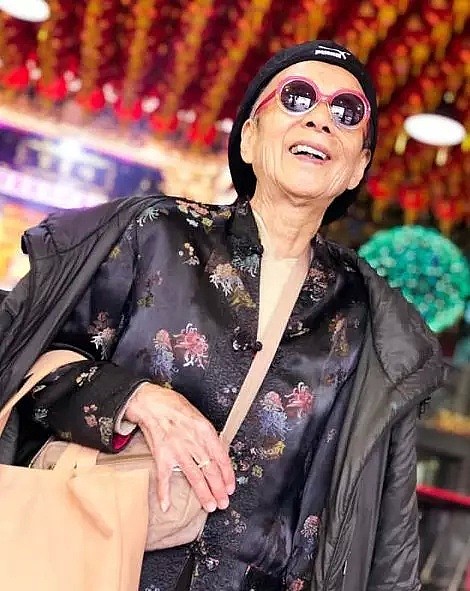 91岁中国奶奶穿搭潮爆全网，引10万网友争相模仿， 因为她，我取关了100个时尚博主 - 54