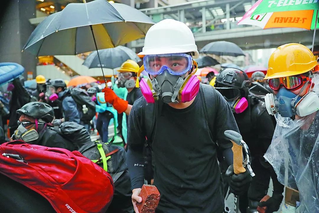 香港已无未来？！暴力已涉未成年 这才是香港的灾难（图） - 2