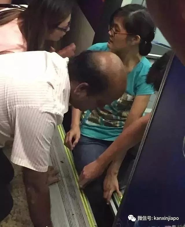 惊险一幕！新加坡剽悍大妈“手撕”地铁门......（视频/组图） - 13