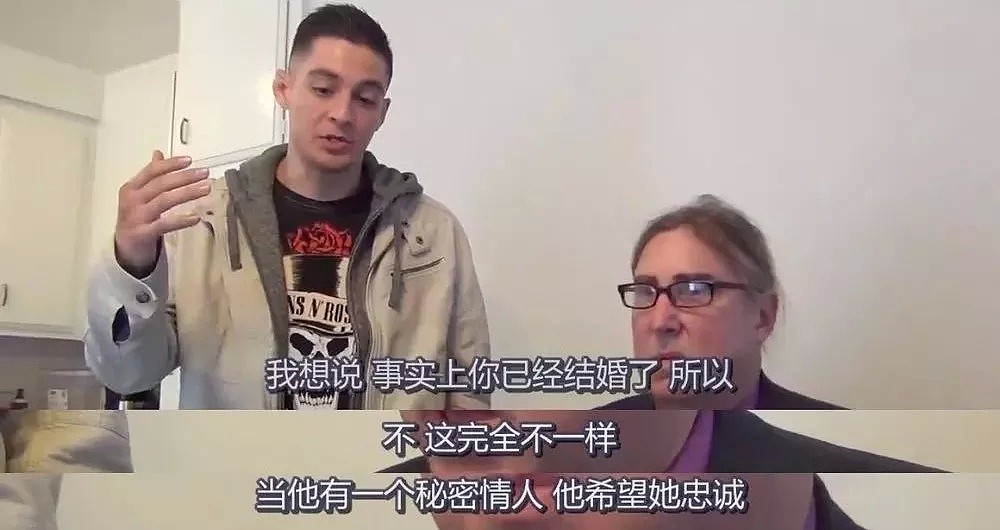 油腻大叔雇猛男勾引情妇，“爱情”果然经是不起考验！（组图） - 8