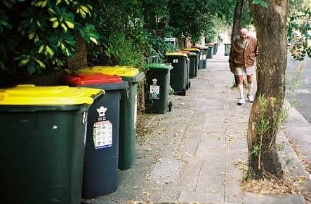 注意！悉尼政府放大招，垃圾桶暗藏玄机！违者或罚款$100万，遣送回国（组图） - 6