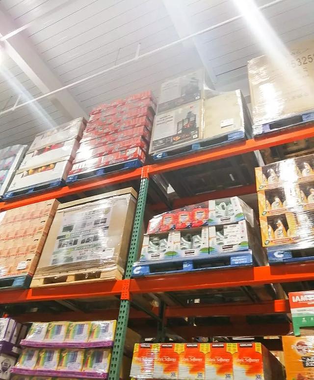 实地探访Costco：中国会员已超10万，有人去过一次却再也不想去了