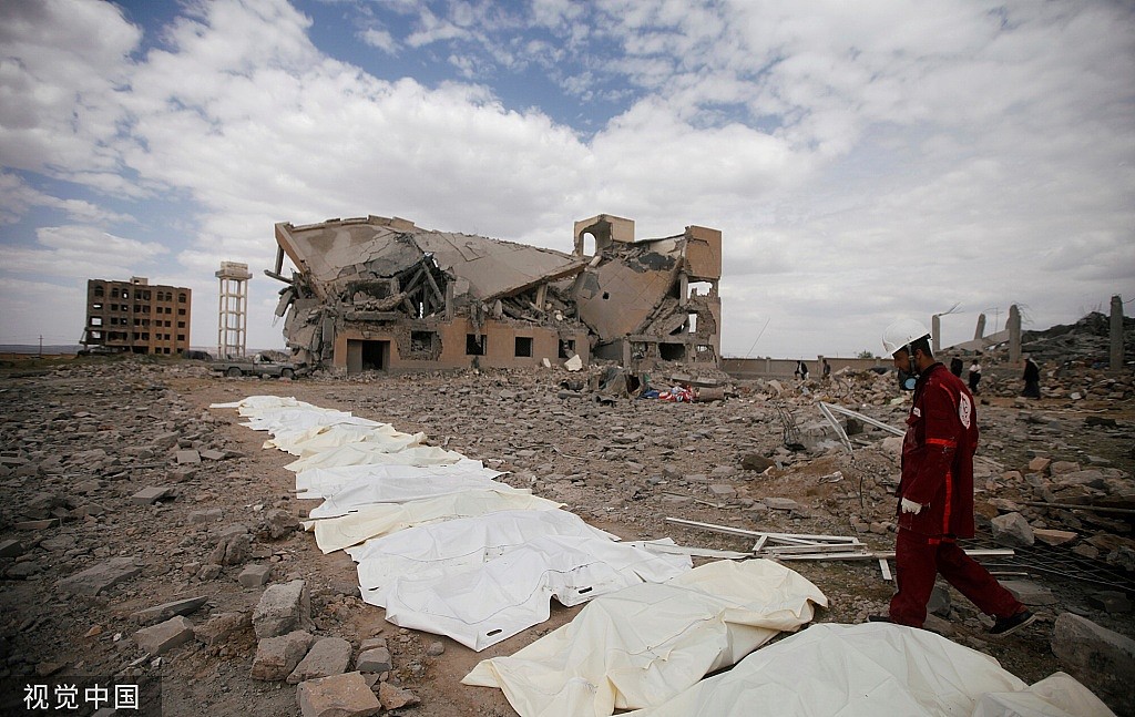 沙特联军空袭也门监狱，造成至少100人死亡（图） - 1