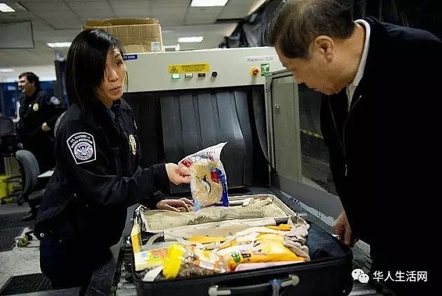 美国海关进入严查模式！华人带鲜肉月饼闯关，被罚数万（组图） - 1