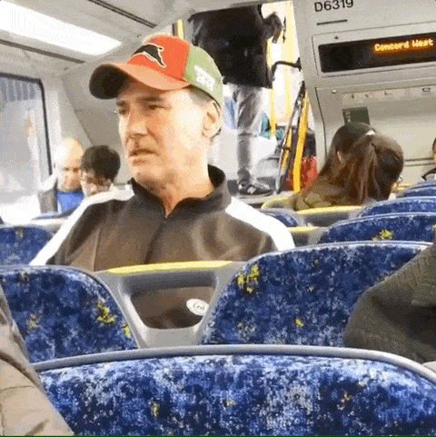 记住这2张种歧惯犯的脸！“中国女人是荡妇！”悉尼火车上白人男子再当众辱华！然而，接下来他的举动，出人意料... - 4