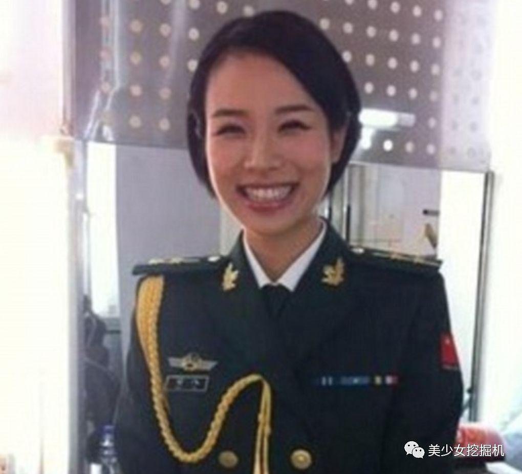 中国第一女保镖凭一头短发当选北京小姐，美上热门、武力值炸裂！（组图） - 13