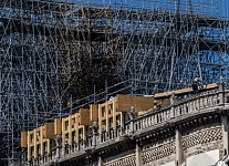 重建巴黎圣母院大概需要40年：当务之急是避免其进一步坍塌（图）