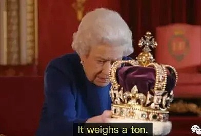 啥？93岁英国女王越活越年轻？狂喝酒、点外卖，恶搞卖萌没准了！（组图） - 26