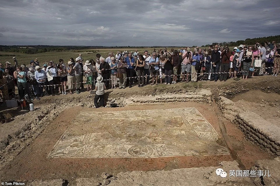 英国出土1600年前的文物，上面居然刻着简体中文？！（组图） - 1