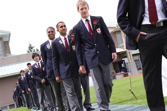 陈坤儿子学校曝光，温哥华顶尖男子私立学校，每年学费高达35万
