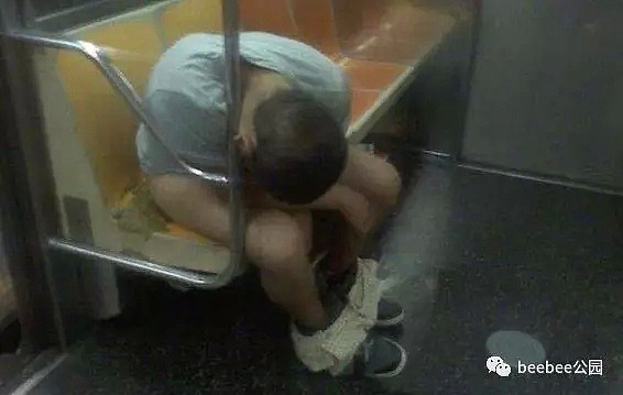 老鼠、粪便、垃圾、出轨...纽约地铁到底有多烂？（组图） - 3