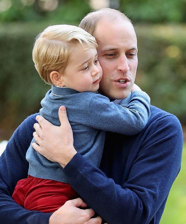 英媒：未来威廉王子可能自愿退位，让乔治小王子尽早加冕为国王