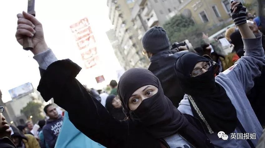 埃及少女反杀性侵犯，报警后却被捕、还被逼做处女检查…（组图） - 20