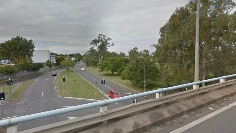 澳78岁老人骑自行车被撞，抢救无效身亡 - 2