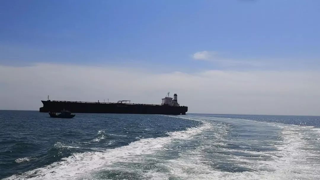 外国船东将巨型油轮更名为“尊重”，向中国法官致敬（组图） - 6
