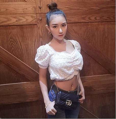 泰国性感女模离奇死亡案爆新进展！嫌疑男被捕，疑似酒吧下药性侵