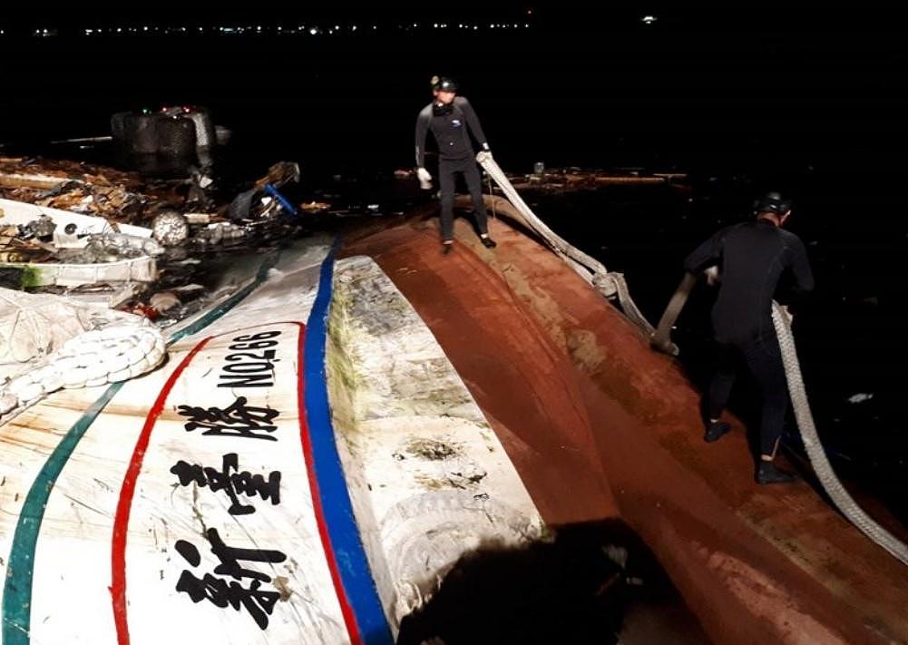 台湾大桥坍塌致6名菲籍、印尼籍渔民失联：4人确认死亡（组图） - 5