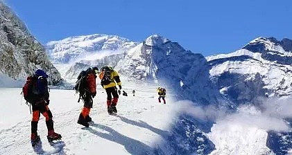 UT人工智能教授在喜马拉雅山遭遇雪崩，失踪三天，至今毫无音讯！（组图） - 3