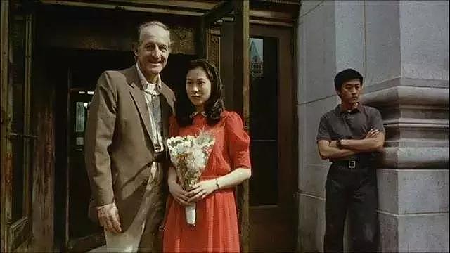 救过张艺谋，帮过陈凯歌，这个女人的身后是半部中国电影风流史