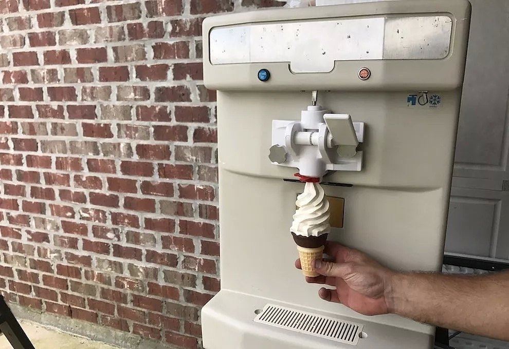 澳洲惊世骗局！几台冰淇淋机骗来几十万科研资金！上市公司懵了（组图） - 2