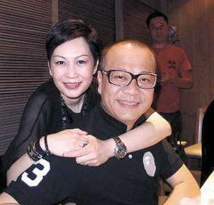 35岁娶了自己的女粉丝，婚后才知妻子身家80亿（组图） - 3