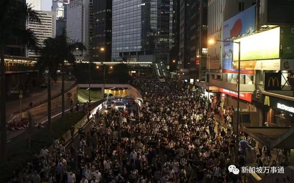 新加坡总理李显龙首发声：这才是香港问题的根源！别怪中国...（组图） - 3