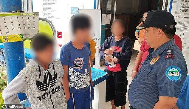 菲律宾两名少年掘开坟墓盗窃，还侮辱了84岁死者的遗体