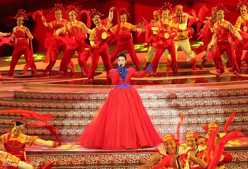 “宇宙地标”悉尼歌剧院将在闭馆前，迎来最后一位中国歌手。 - 23