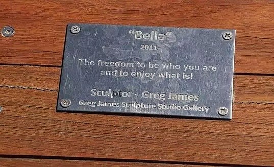 跟你拍过照的Bella丢了！Fremantle地标铜像神秘失踪！全珀斯都在找她！ - 8