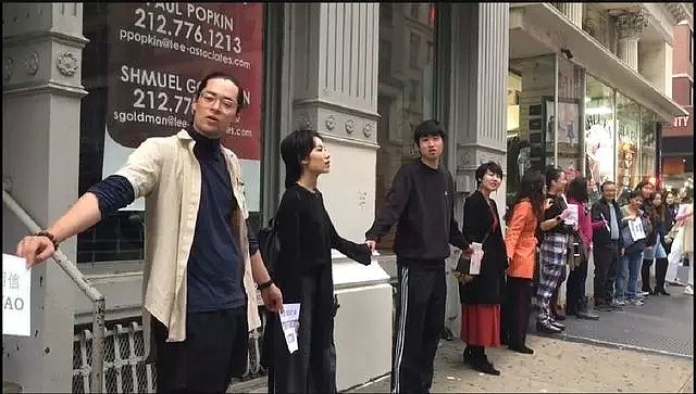 刘强东涉性侵案持续发酵！华人上街声援受害人刘静尧（组图） - 3