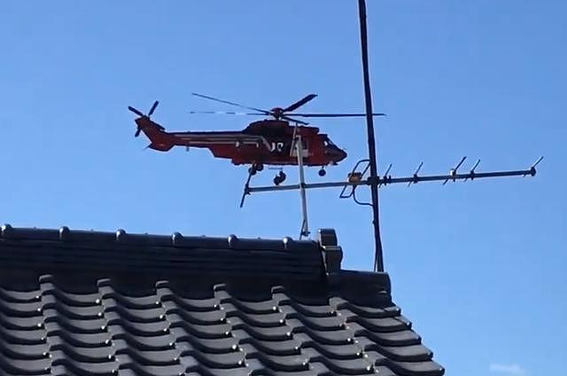 日本救灾直升机失误 一名70岁女性从40米空中坠亡