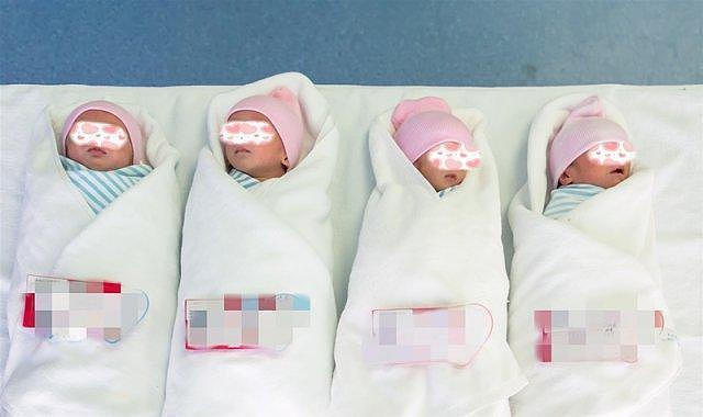 四胞胎不常见，但这位中国妈妈生的四胞胎堪称罕见！出生率仅百万分之一...（组图） - 1