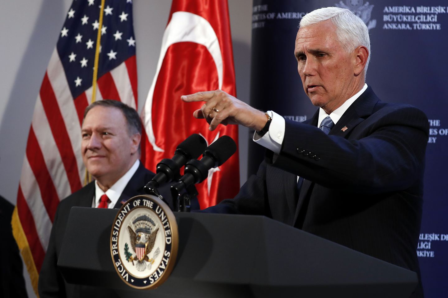 美国宣布达成停火协议 土耳其暂停叙利亚军事行动（图） - 1