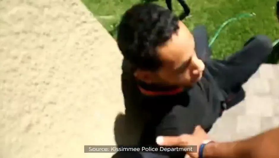 美国警察将18岁少年推下屋顶仅被停职8小时！处罚过轻遭热议（视频/组图） - 4