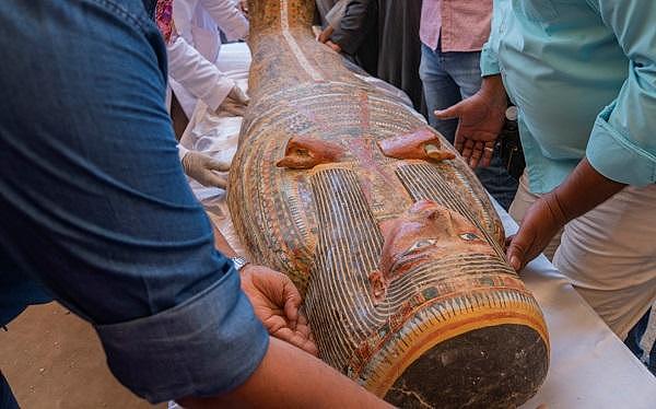 埃及出土30具3000年前保存完好的木质棺椁（组图） - 2
