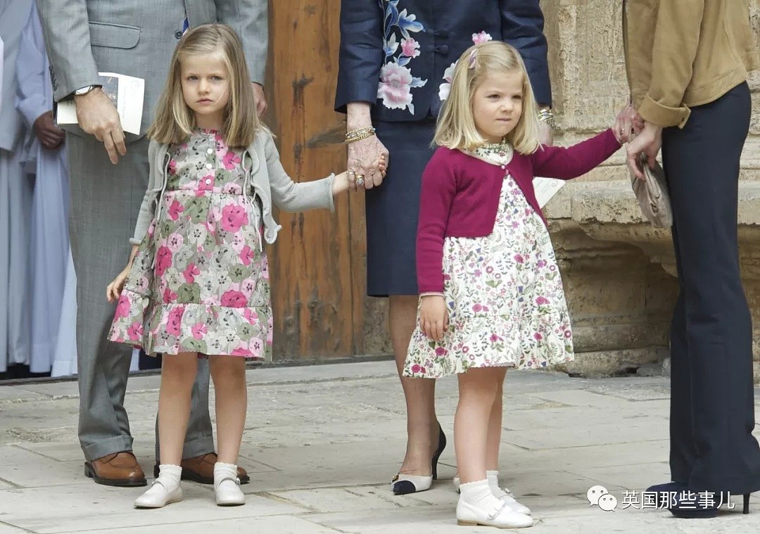 西班牙小公主撑伞画面圈粉无数：是将来要成为女王的美少女！（组图） - 29