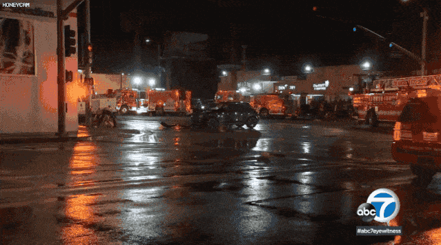 洛杉矶商场突然垮塌，9人受伤！乘客惊慌中被掩埋！原因竟是酒驾司机车祸引发连锁反应！（组图） - 6