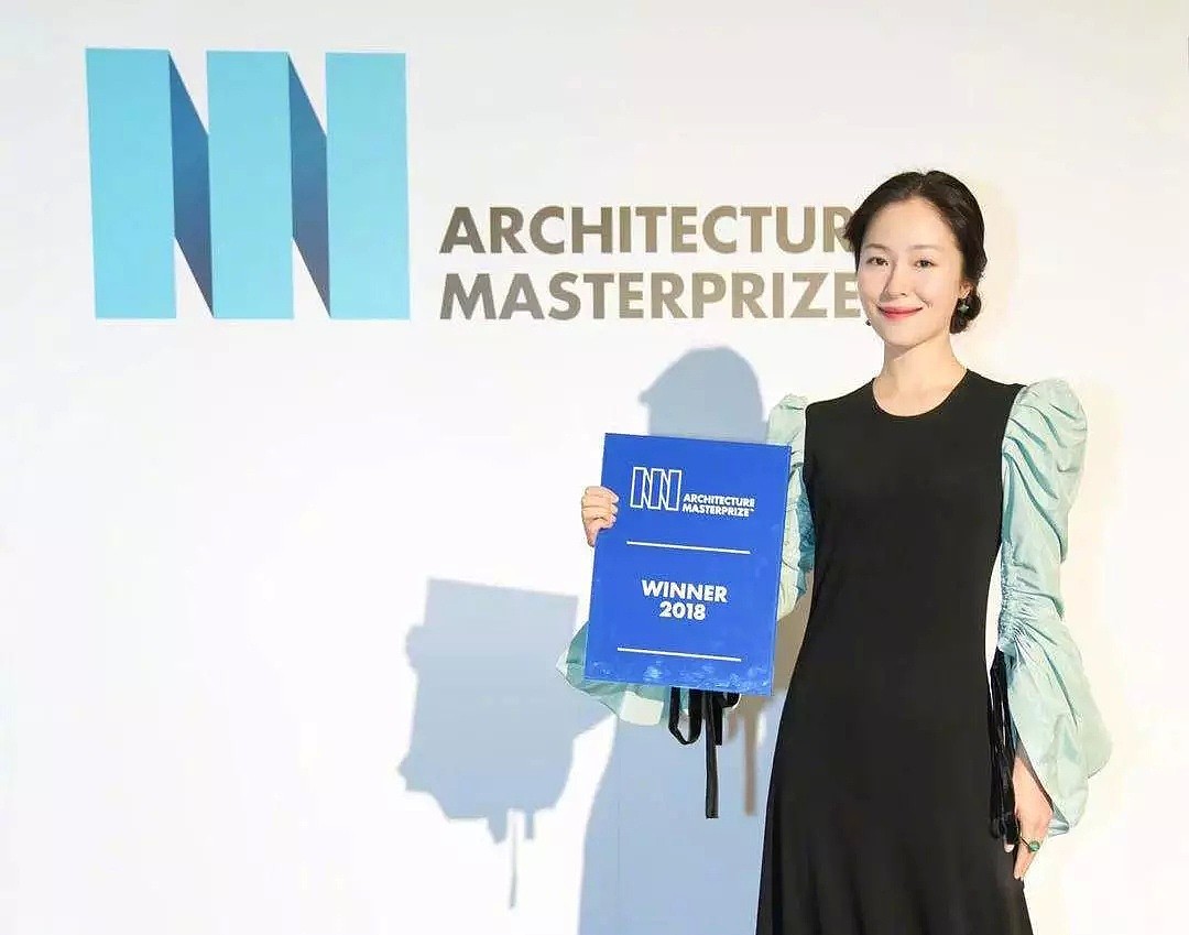 江一燕获美国建筑师大奖遭群嘲：“我们这个熬秃头的专业就别碰瓷了！”（组图） - 4