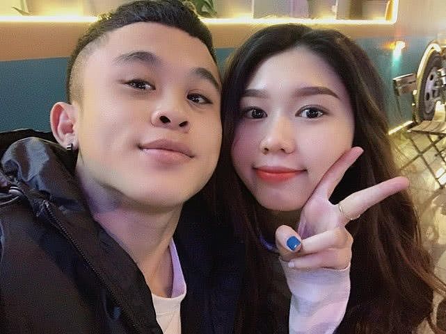 身高1.26米的男子与女模特恋爱1年，现频晒照片引网友热议（组图） - 4
