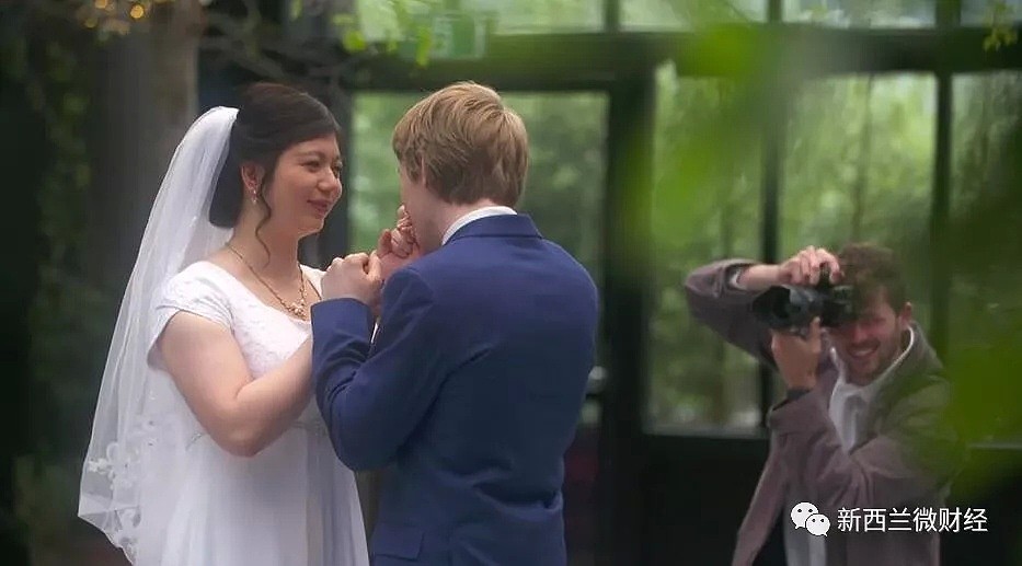 新西兰情侣找到华人摄影师拍婚纱照，看到PS成片后，新娘怒了…（组图） - 36
